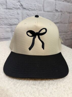 Katydid Two-Tone Bow Baseball Cap - Cream and Black